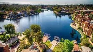 Lake Forest Image